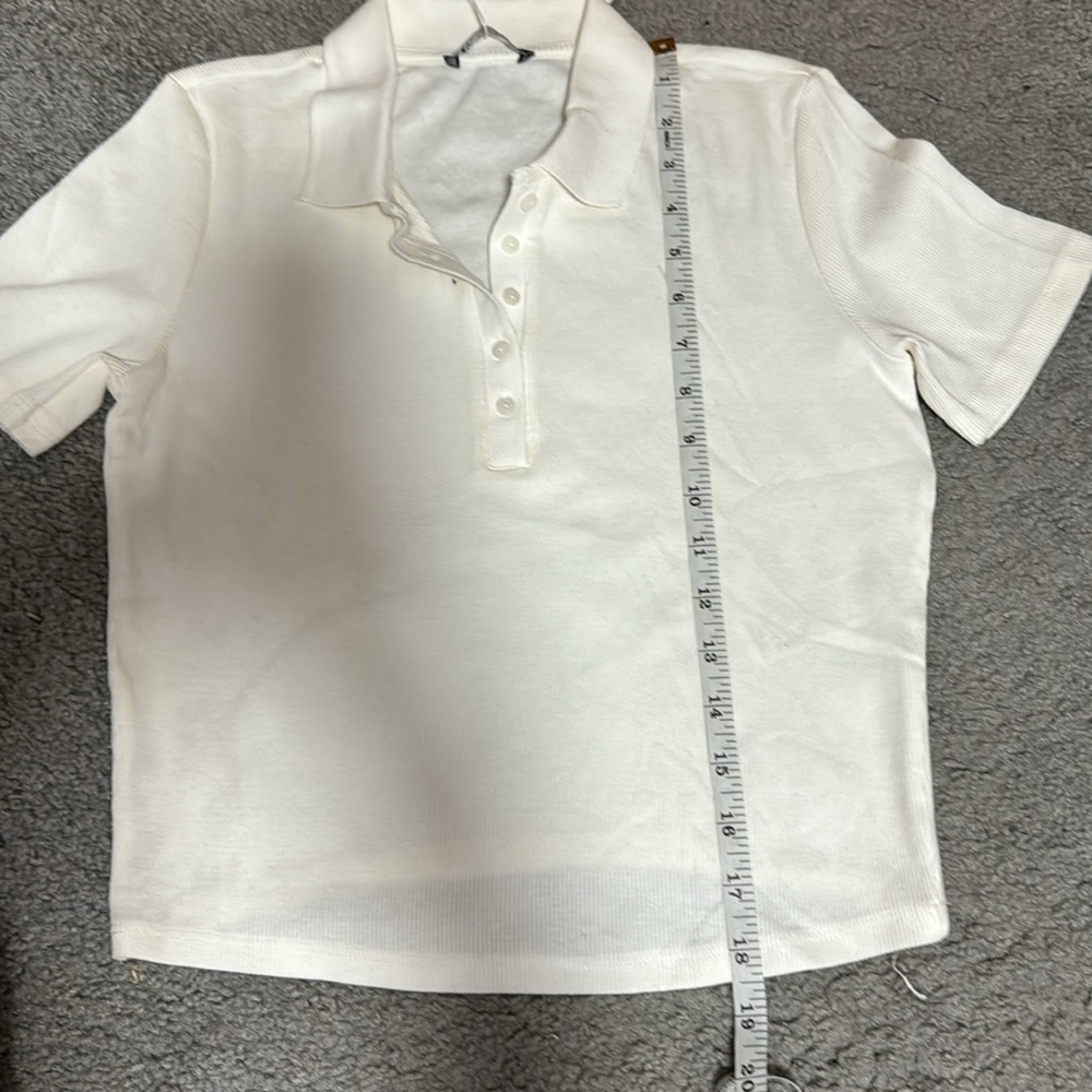 Button Up Top - Picture 8 of 9